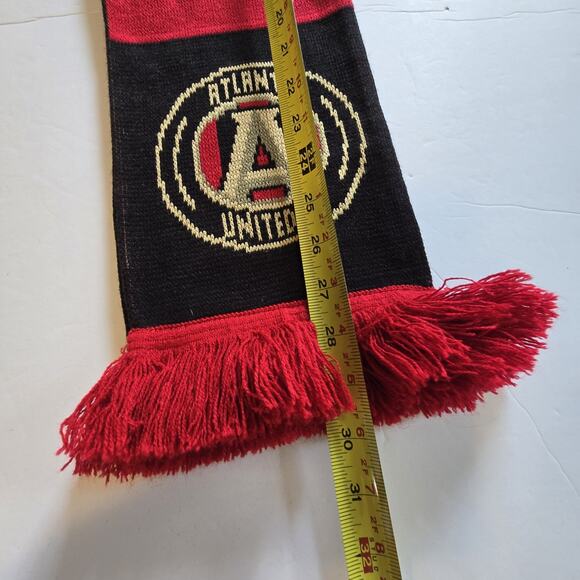 RuffNeck Atlanta United FC Soccer Scarf Red Black 7" X 60" Sports College Fan - Picture 5 of 8